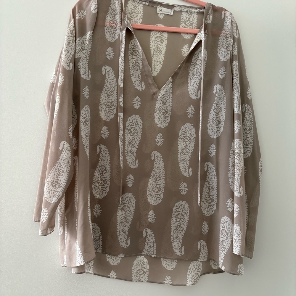 Gentle Fawn Paisley V-Neck Blouse - Soft Grey  and White